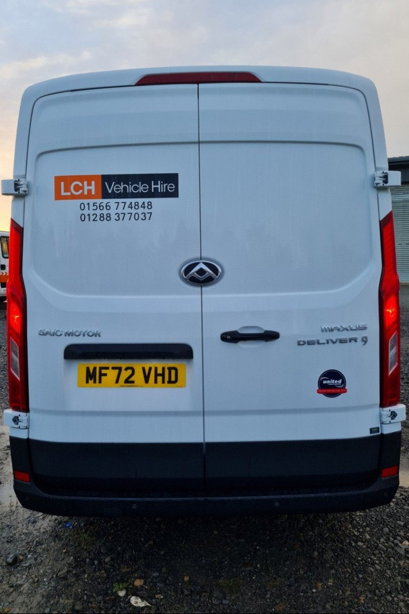 Rear external view of LWB Maxus van for hire