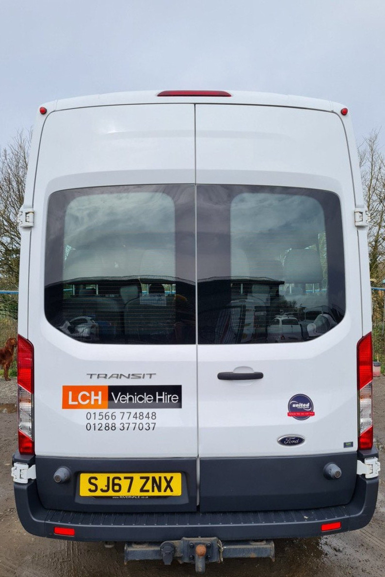 Rear external view of 17 Seater minibus